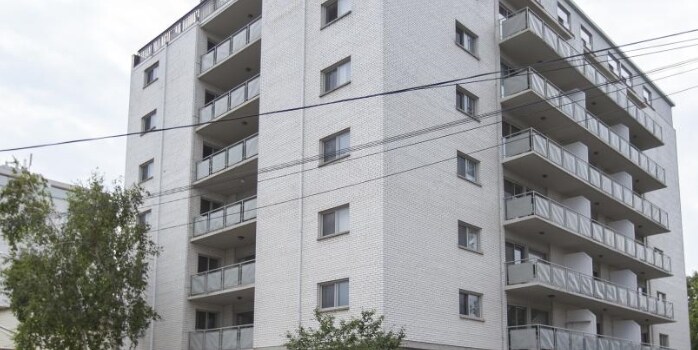 Brock Towers in Kingston, ON - Building Photo