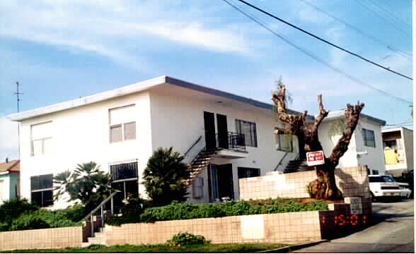 4270 Myrtle Ave in San Diego, CA - Foto de edificio - Building Photo