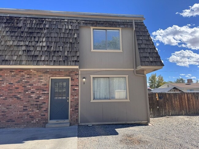 property at 3211 Opal Ct
