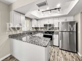 18660 Miami Blvd in Ft. Myers, FL - Building Photo