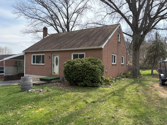 property at 741 York St