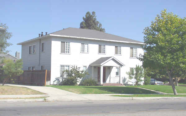 918 S Marengo Ave in Pasadena, CA - Building Photo - Building Photo