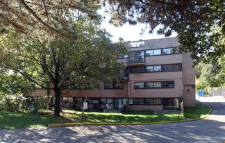 Northwoods Village in Toronto, ON - Building Photo