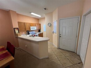 8425 Crystal Cove Loop in Kissimmee, FL - Building Photo - Building Photo