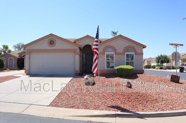 1951 E Westchester Dr