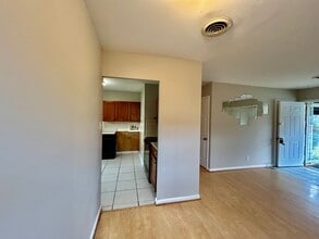 420 Tibbs Ln in Lexington, KY - Building Photo - Building Photo