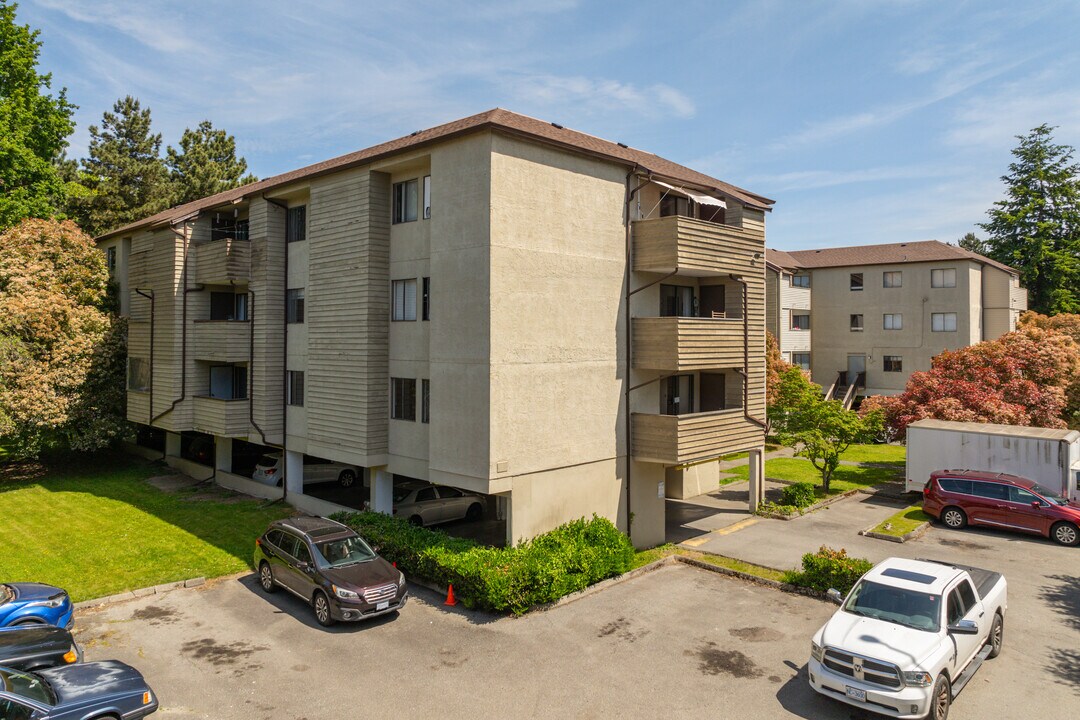 Ronald S Roadburg Residences in Richmond, BC - Building Photo