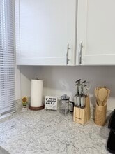 422 Seward St in Rochester, NY - Foto de edificio - Building Photo