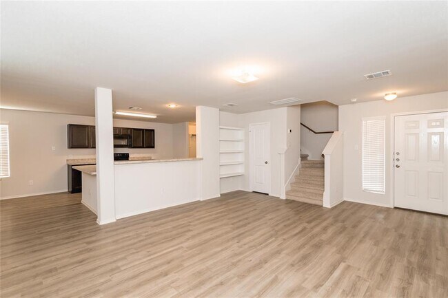 1237 Narrow Heights Dr photo'