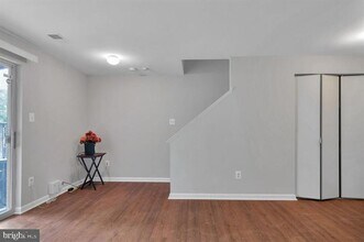 1947 Winslow Ct in Woodbridge, VA - Building Photo - Building Photo