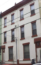 3944-3946  3948  50 Pine St in Philadelphia, PA - Building Photo - Building Photo