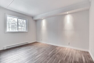 736 Rue Père-Marquette in Québec, QC - Building Photo - Building Photo