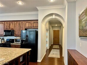 493 Via Stretto Ave in Henderson, NV - Building Photo - Building Photo