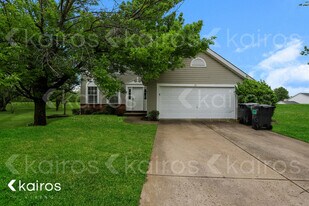 100 Oxford Ave in Fairview Heights, IL - Building Photo