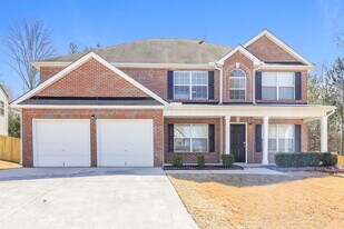 166 Birchfield Way in Dallas, GA - Building Photo