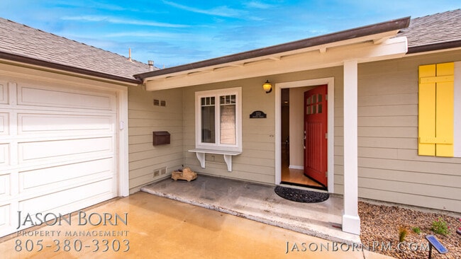 370 Frances St in Ventura, CA - Building Photo - Building Photo
