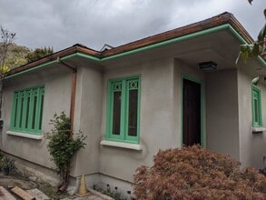 2803 Ashby Ave in Berkeley, CA - Building Photo - Building Photo