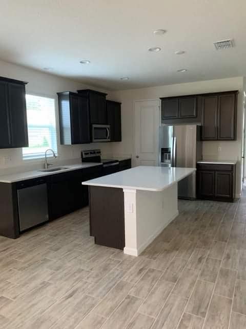 11532 Cedar Valley Dr in Riverview, FL - Building Photo - Building Photo