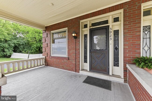 property at 3923 Pottsville Pike