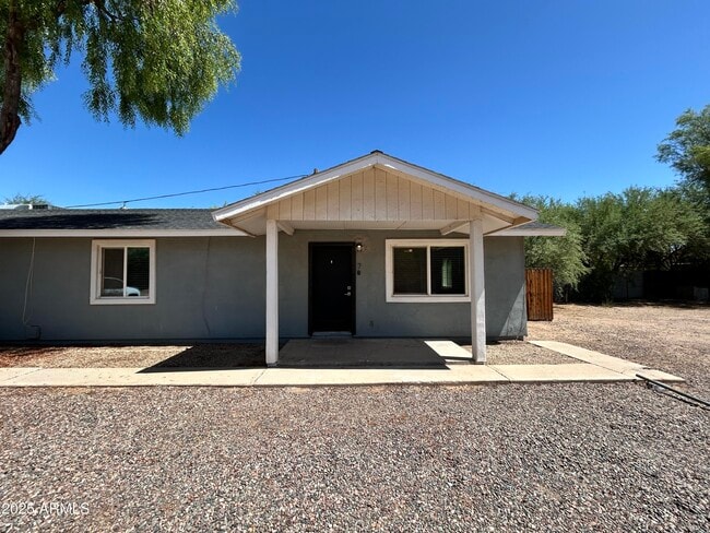 property at 110 S 7th St