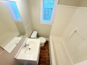 328 Hodges St in Memphis, TN - Building Photo - Building Photo