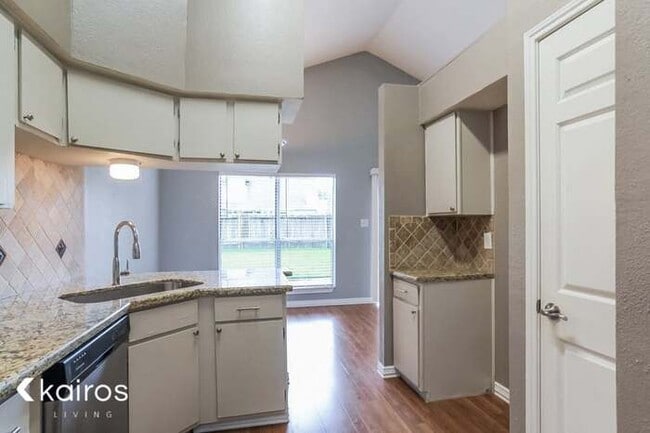 property at 24138 Landing Way Dr