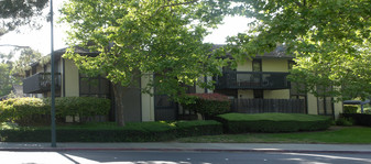 1930 Camino Verde Apartments