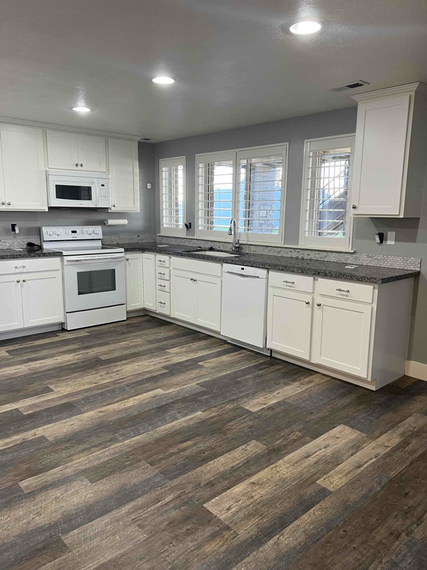 property at 1157 St Andrews Dr
