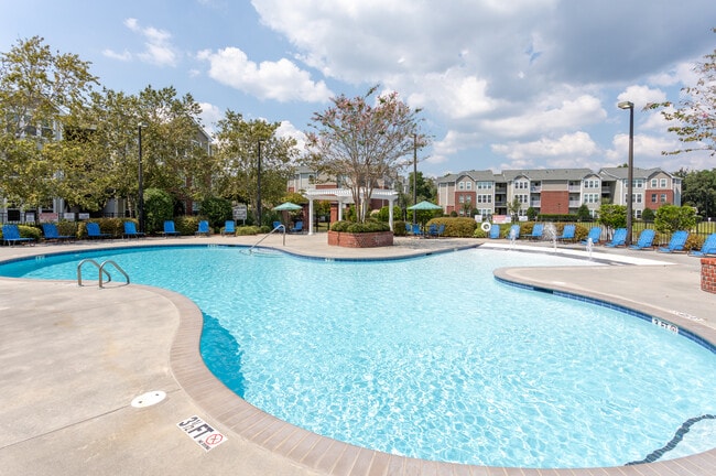 Haven at Wild Dunes in Newport, NC - Foto de edificio - Building Photo