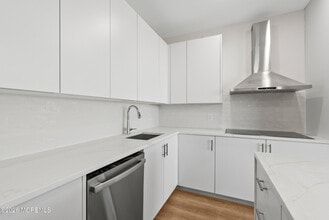 185 Morris Ave in Long Branch, NJ - Building Photo - Building Photo