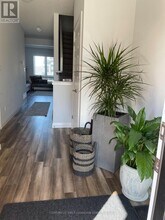 827 Kleinburg Dr in London, ON - Building Photo - Building Photo