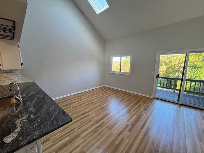 2 Stowe Ct, Unit 6 in Vernon, NJ - Building Photo - Building Photo