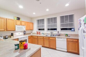 433 Amador Ln in West Palm Beach, FL - Building Photo - Building Photo