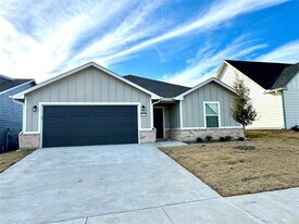 4910 Dry Creek Rd in Sherman, TX - Building Photo