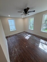 5 Oak St, Unit 1 in Clinton, MA - Building Photo - Building Photo