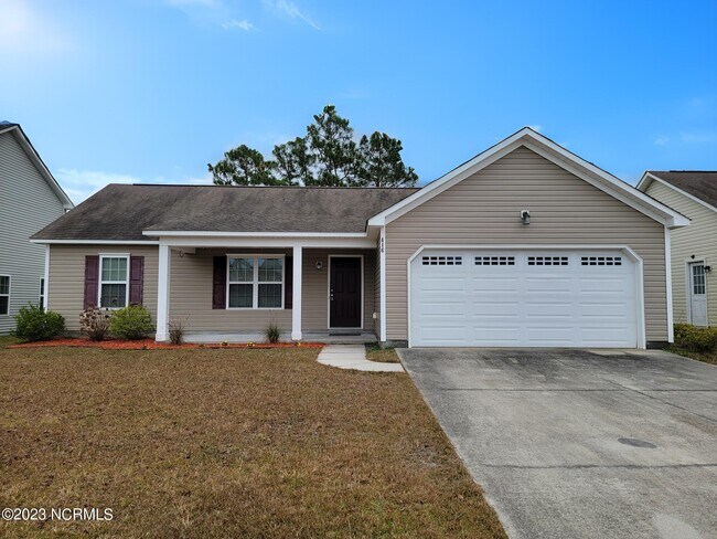 property at 416 Amaryllis Ln