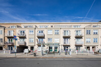 Ocean Colony at Rockaway Park in Rockaway Park, NY - Foto de edificio - Building Photo