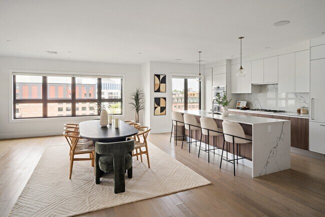 51 Silver St in Boston, MA - Building Photo - Building Photo