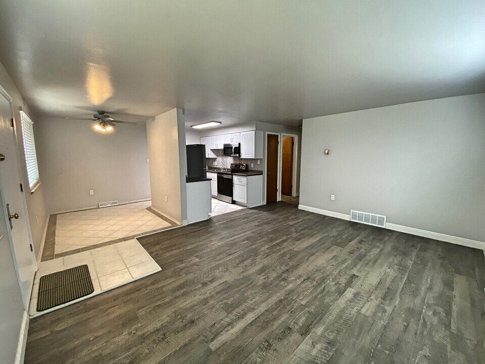 4830 Field Ct in Arvada, CO - Building Photo