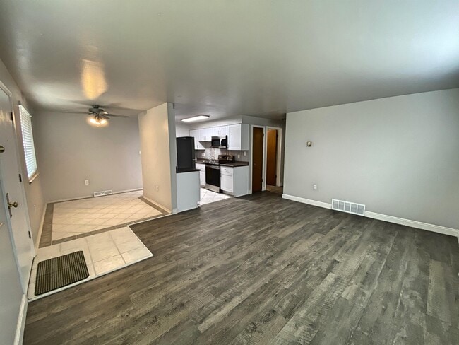 property at 4830 Field Ct