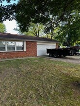 802 E Morningside St in Springfield, MO - Building Photo - Building Photo