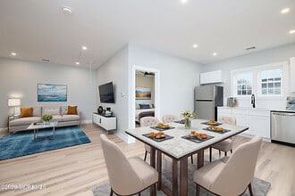 243 Virginia Ave in Port Monmouth, NJ - Building Photo - Building Photo