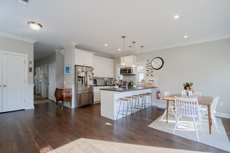 41 Bank St in Red Bank, NJ - Building Photo - Building Photo