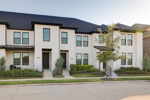 4521 Bishop St in North Richland Hills, TX - Building Photo - Building Photo