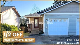 445 E Gloucester St in Gladstone, OR - Building Photo