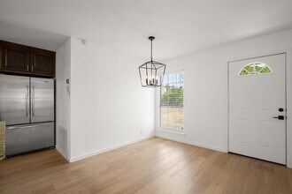 1603 Grayford Dr in Austin, TX - Building Photo - Building Photo