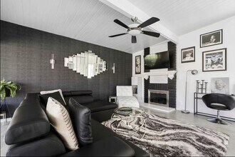 280 N Monterey Rd in Palm Springs, CA - Building Photo - Building Photo