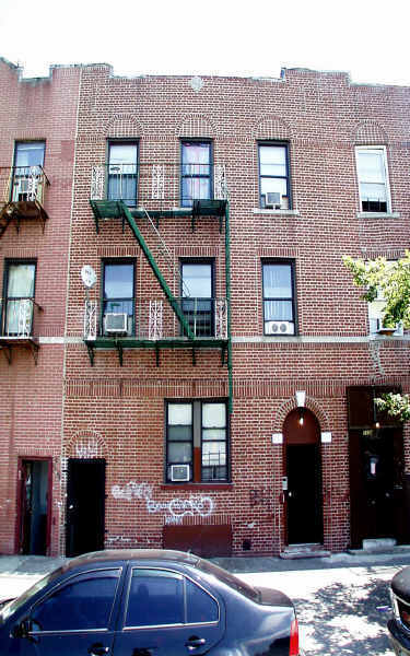 1132 Metcalf Ave in Bronx, NY - Building Photo