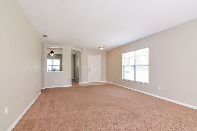 406 Chimney Rock Dr in Ruskin, FL - Foto de edificio - Building Photo