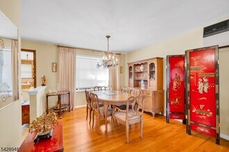204 Tryon Pl in Paramus, NJ - Building Photo - Building Photo